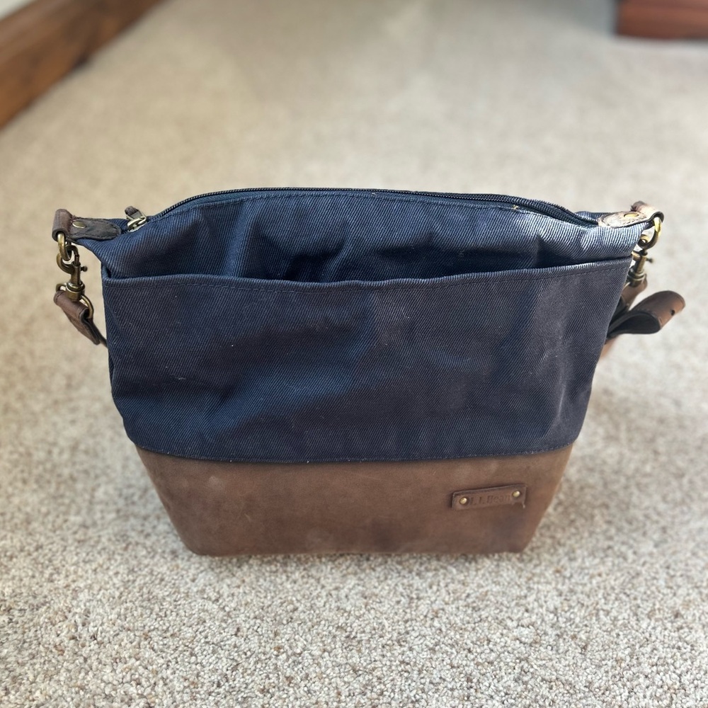 L.L. Bean Navy and Brown Crossbody Bag